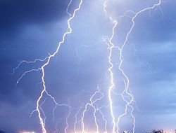 ΚΑΤΑΙΓΙΔΑ (1)