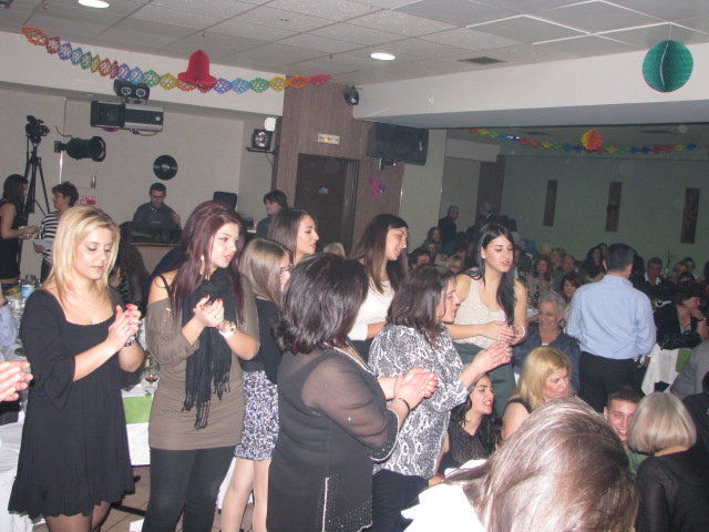 Χορος-2-3-2013-Συνεστίαση Ονειρο  (2)