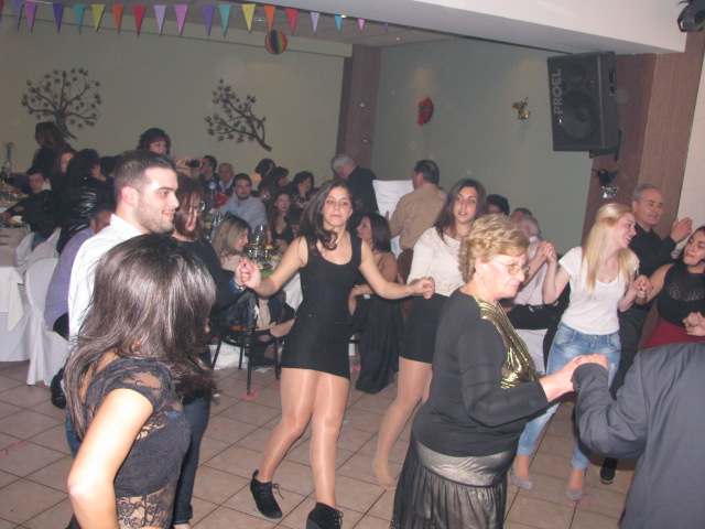 Χορος-2-3-2013-Συνεστίαση Ονειρο  (68)