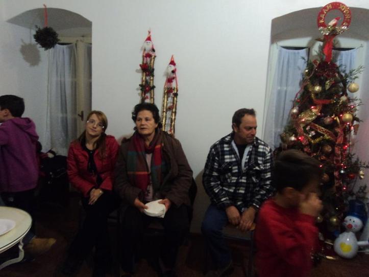 Χριστουγεννιατικη εορτη Καμιναρατ 28-12-2014 (12)