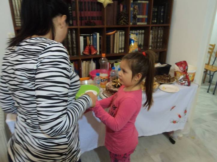 Χριστουγεννιατικη εορτη Καμιναρατ 28-12-2014 (20)