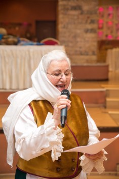 Η Χαρά Βασιλάτου Απαγγέλλει τα Ποιήματα