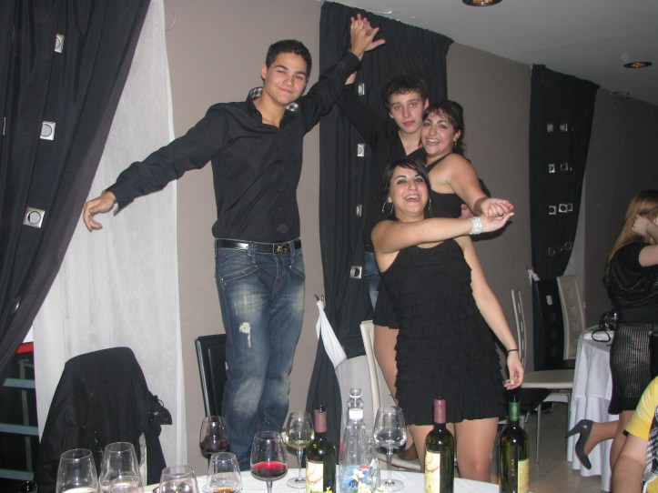 2010-02-20-Χορός-Σπυρος-Παναγης-Πολυβιος-Βιβιαννα-Χριστινα. (1)