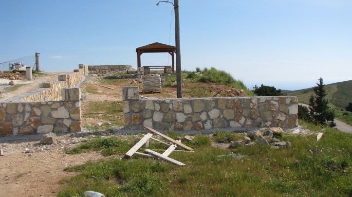 μονοπατι -Καμιναρατα Κηπουρια-20150416_184936 (76)