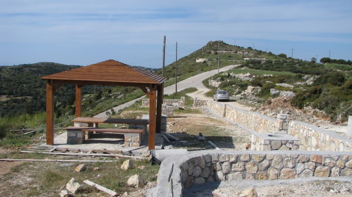 μονοπατι -Καμιναρατα Κηπουρια-20150416_184936 (79)