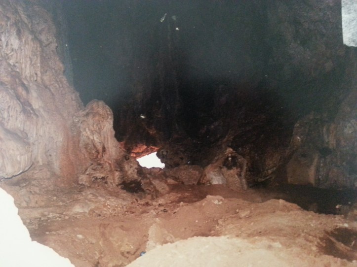 1 εκθεση δρακοντοσπηλο 2002 (14)