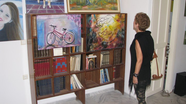 2015-08-08 εκθεση ζωγραφικης Κελι Καμιναρατα (41)