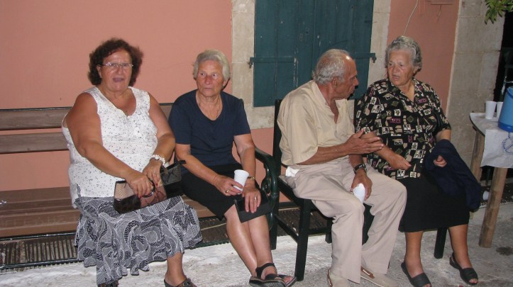 2015-08-08 εκθεση ζωγραφικης Κελι Καμιναρατα (52)